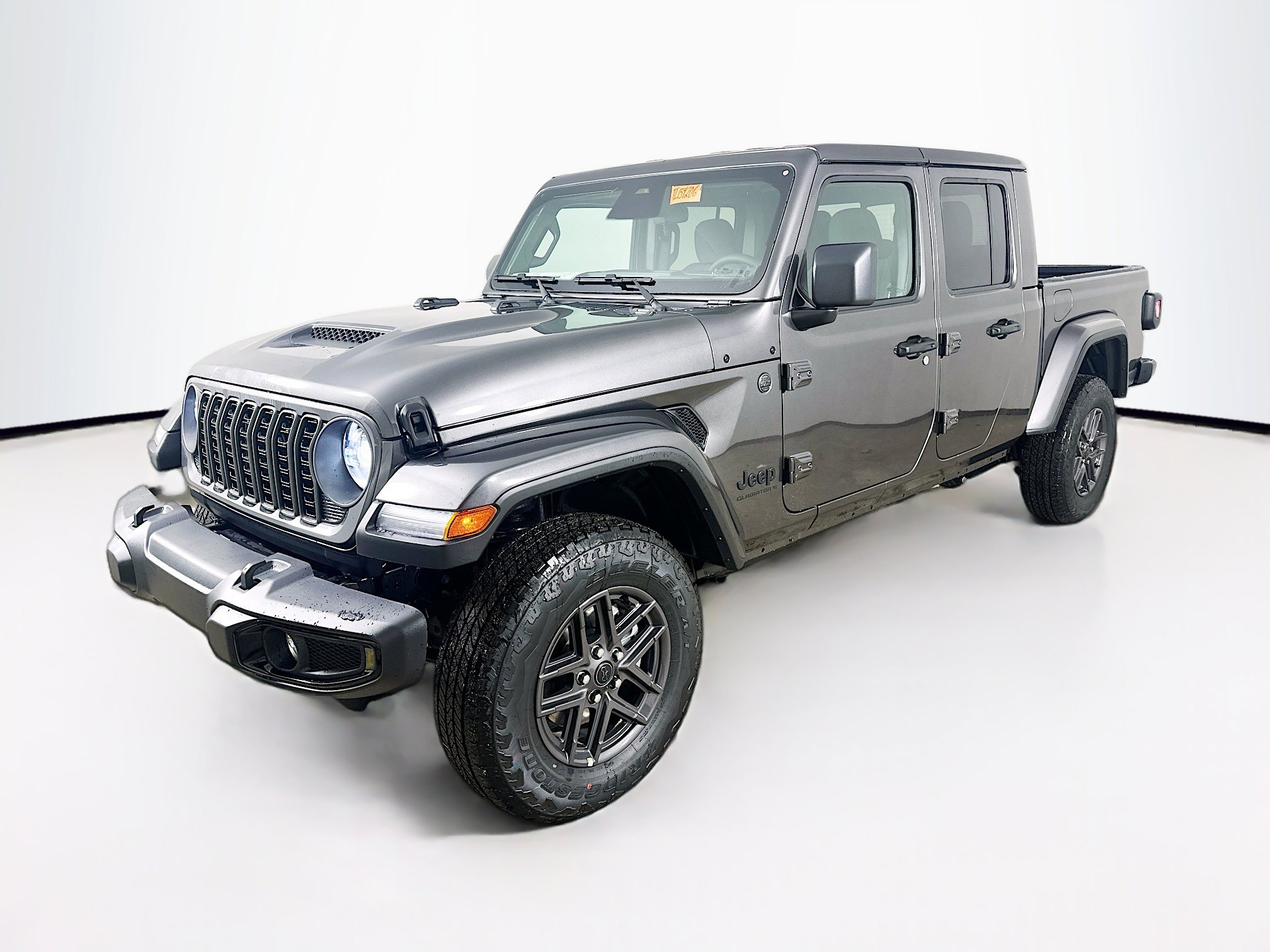 2026 Jeep Gladiator Sport S's photo