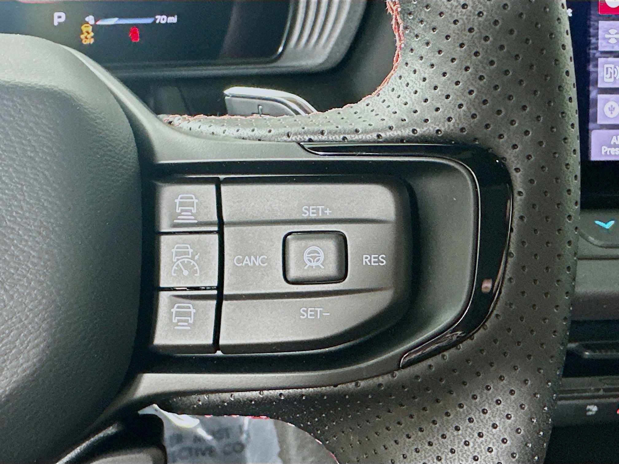2025 Dodge Charger Daytona R/T - Photo 13