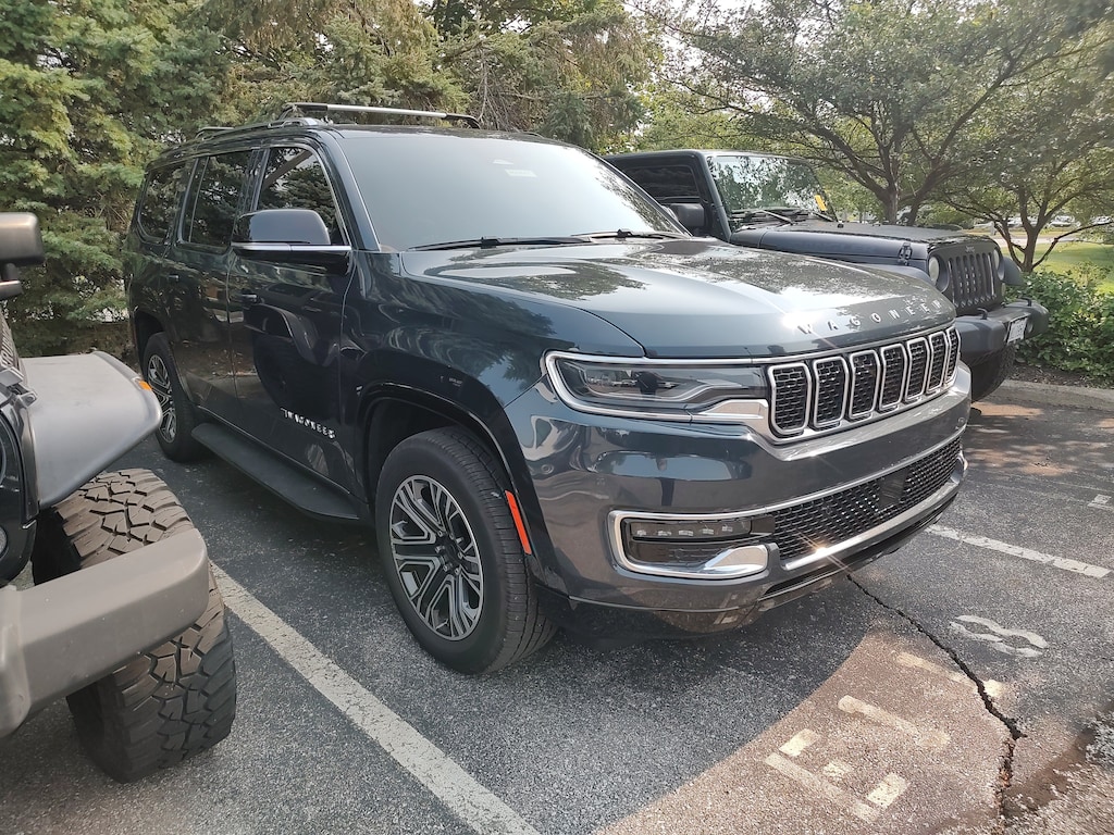 Used 2023 Jeep Wagoneer 4x4