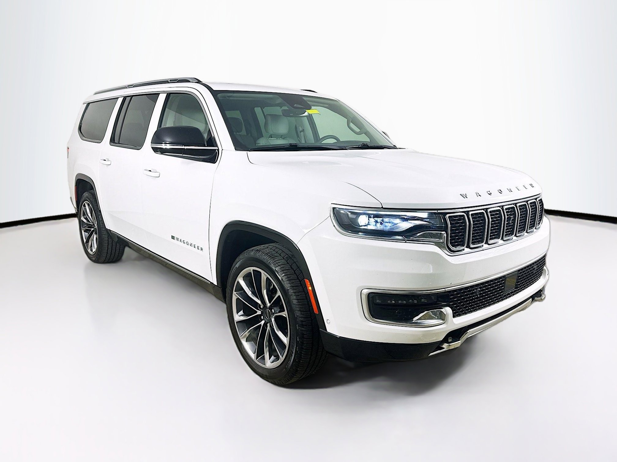 2023 Jeep Wagoneer L