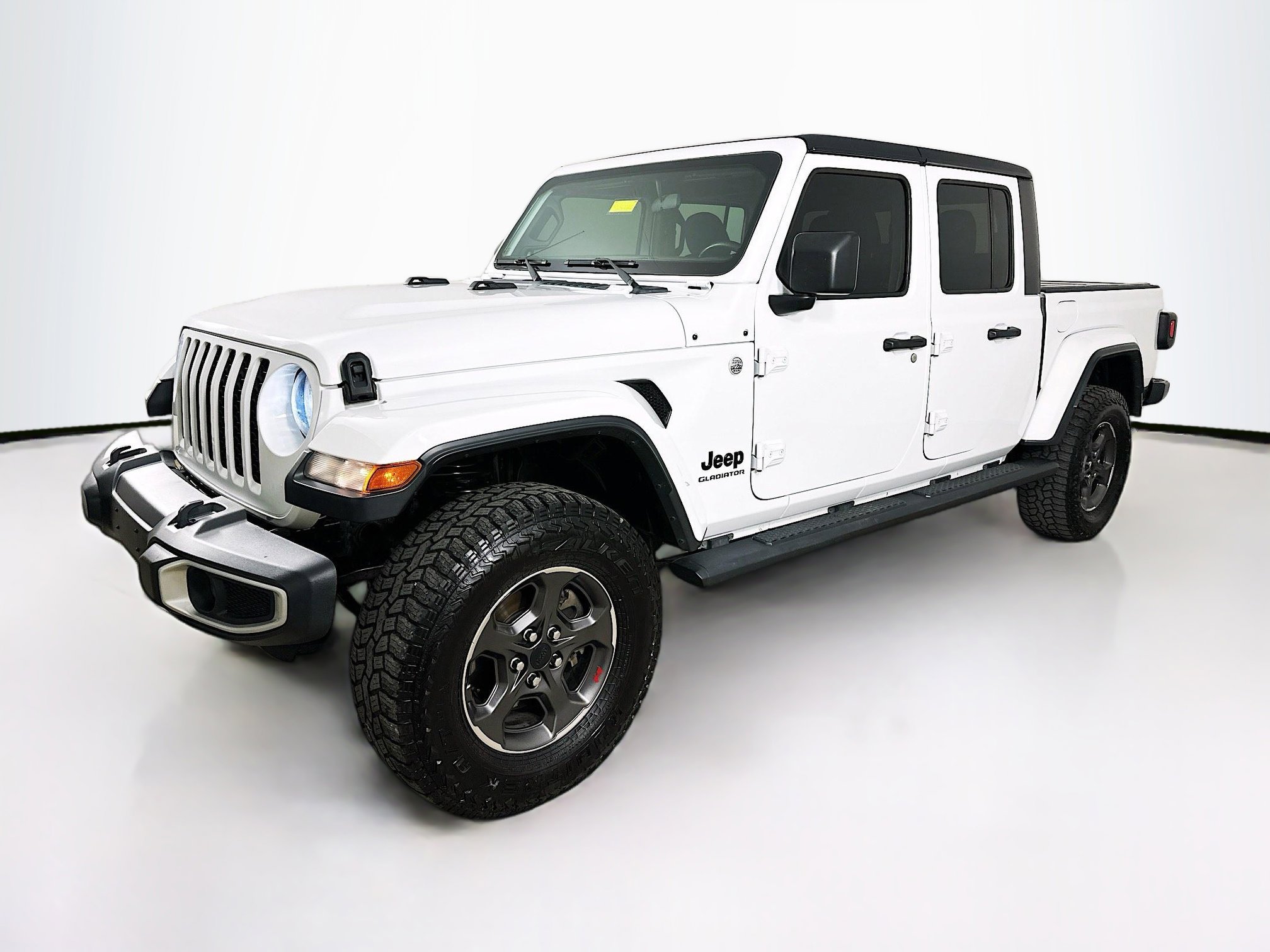 2021 Jeep Gladiator Sport S's photo