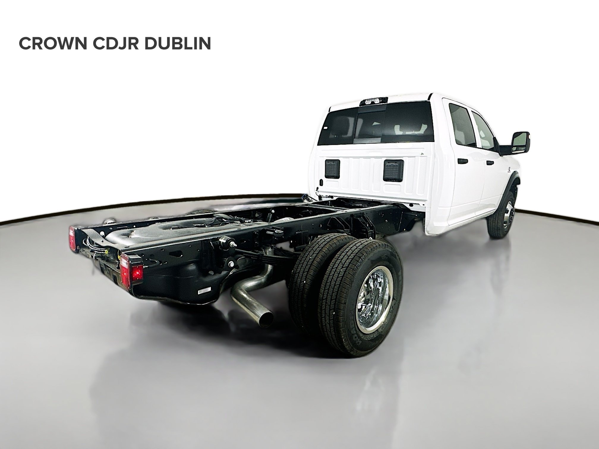 2026 RAM 3500 Chassis Tradesman - Photo 7