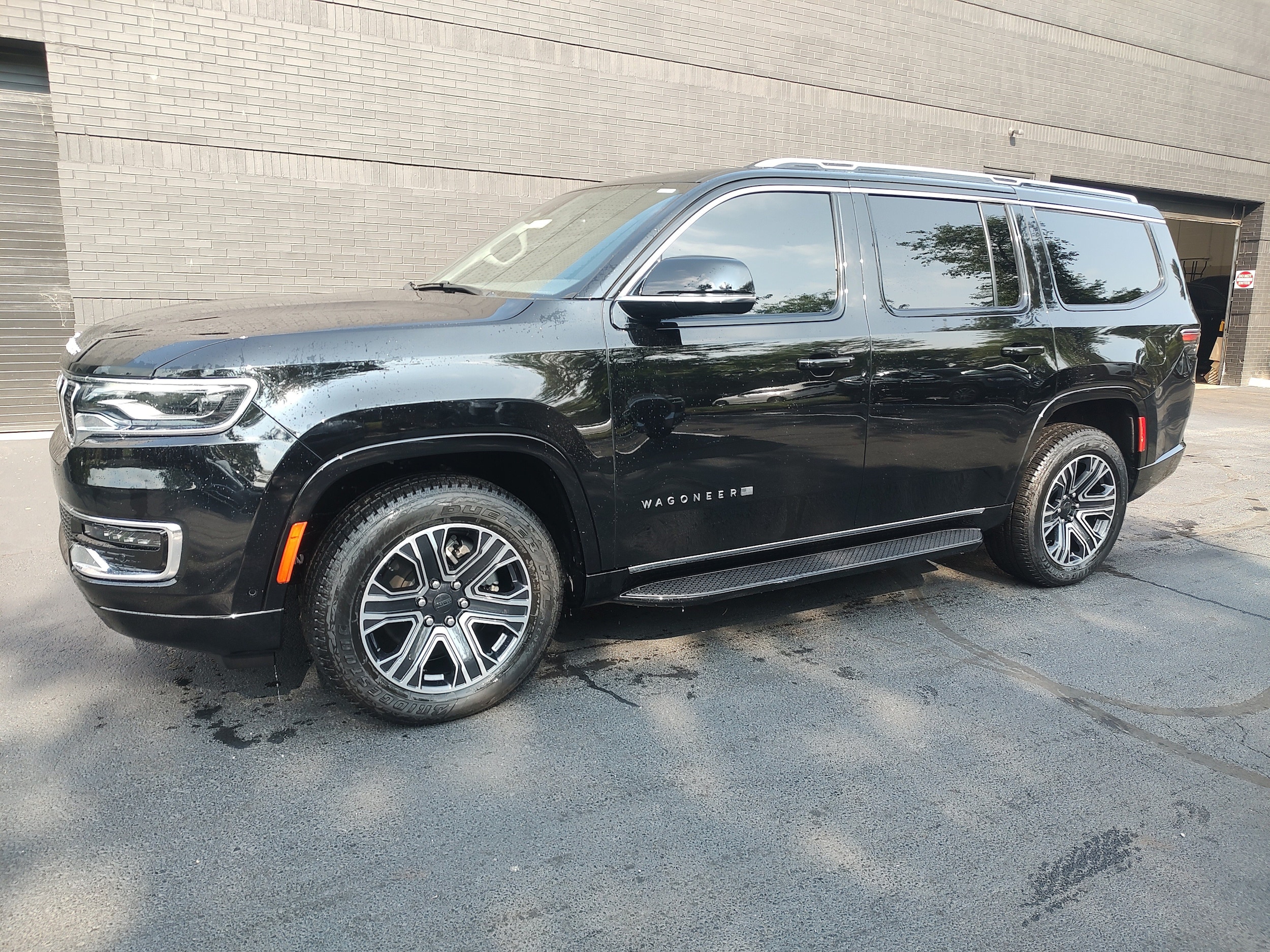 2024 Jeep Wagoneer