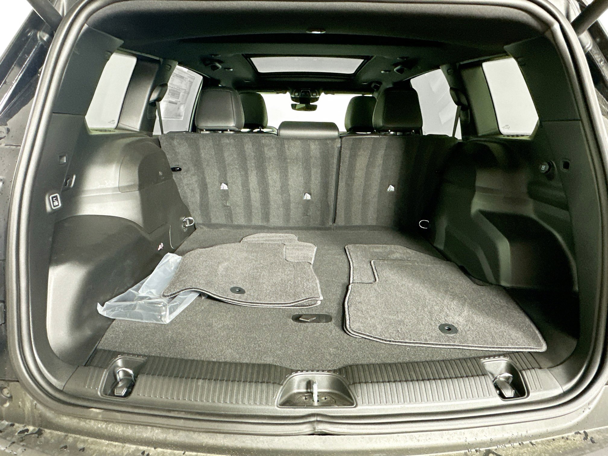 2026 Jeep Cherokee Limited - Photo 30