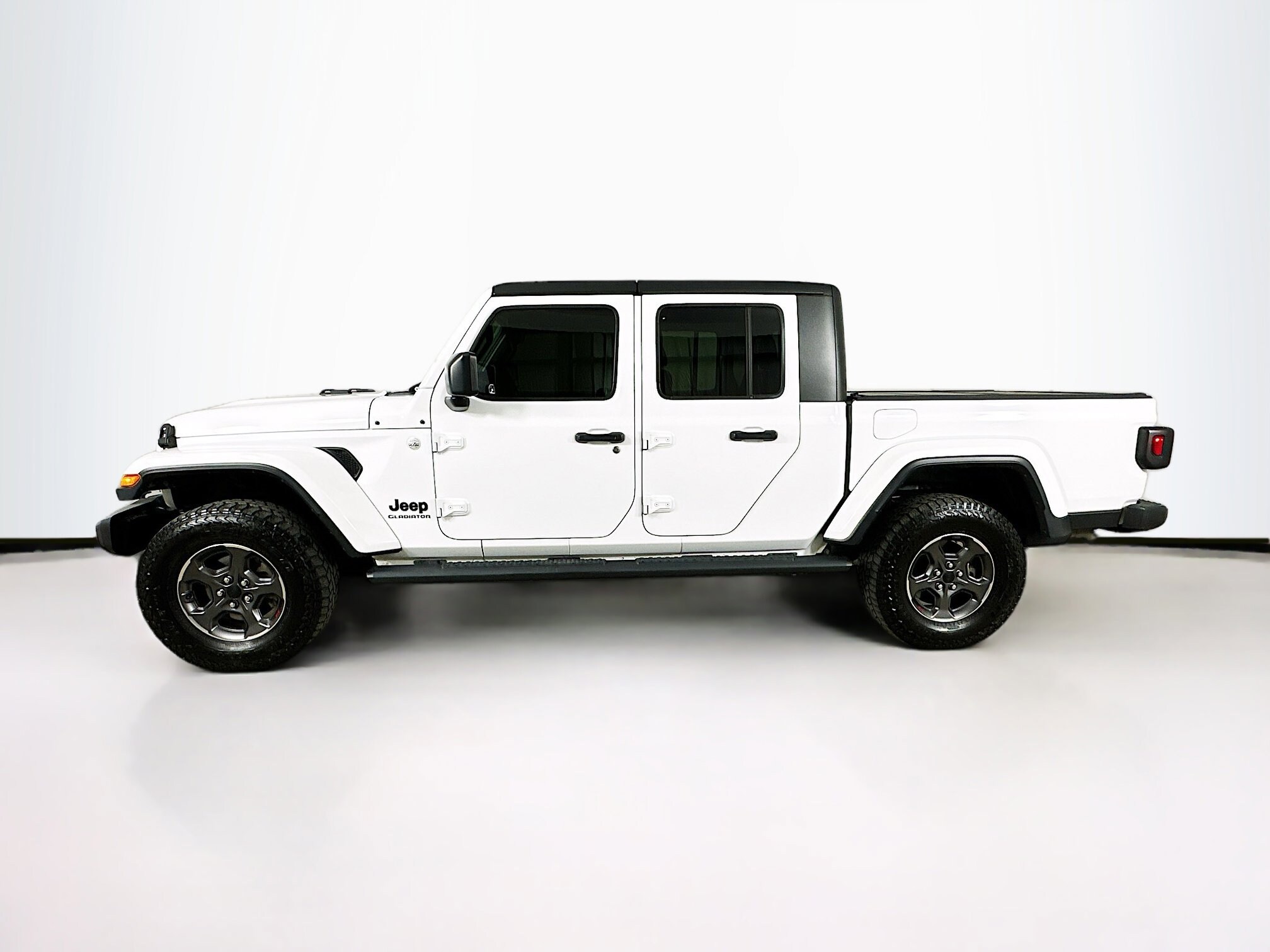 2021 Jeep Gladiator Sport S photo 4