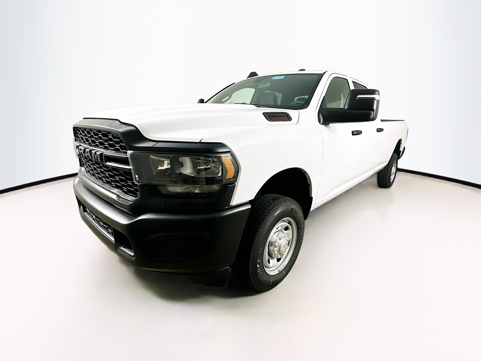 2024 Ram 2500 Tradesman photo 3
