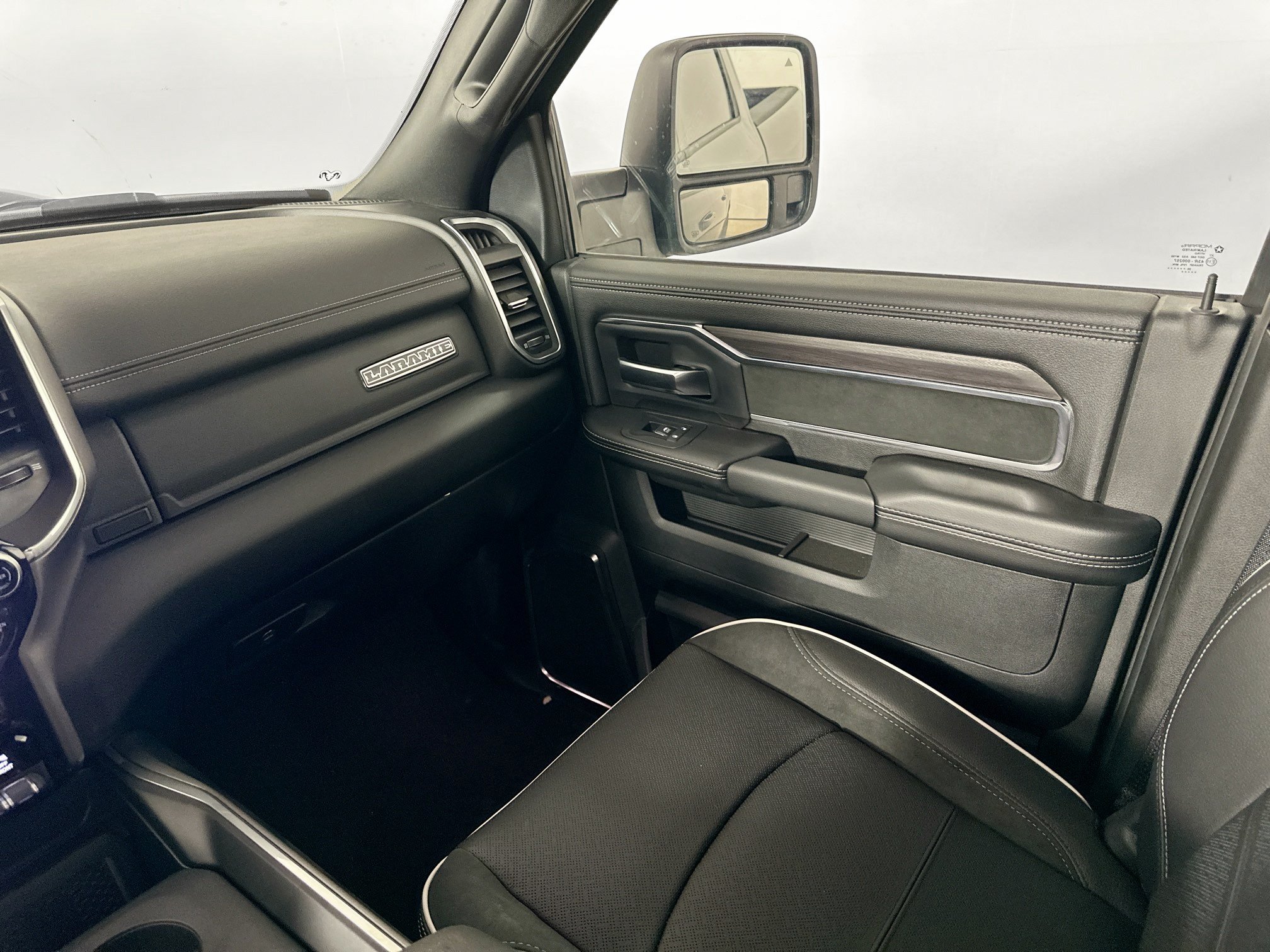2026 RAM 2500 Laramie - Photo 29