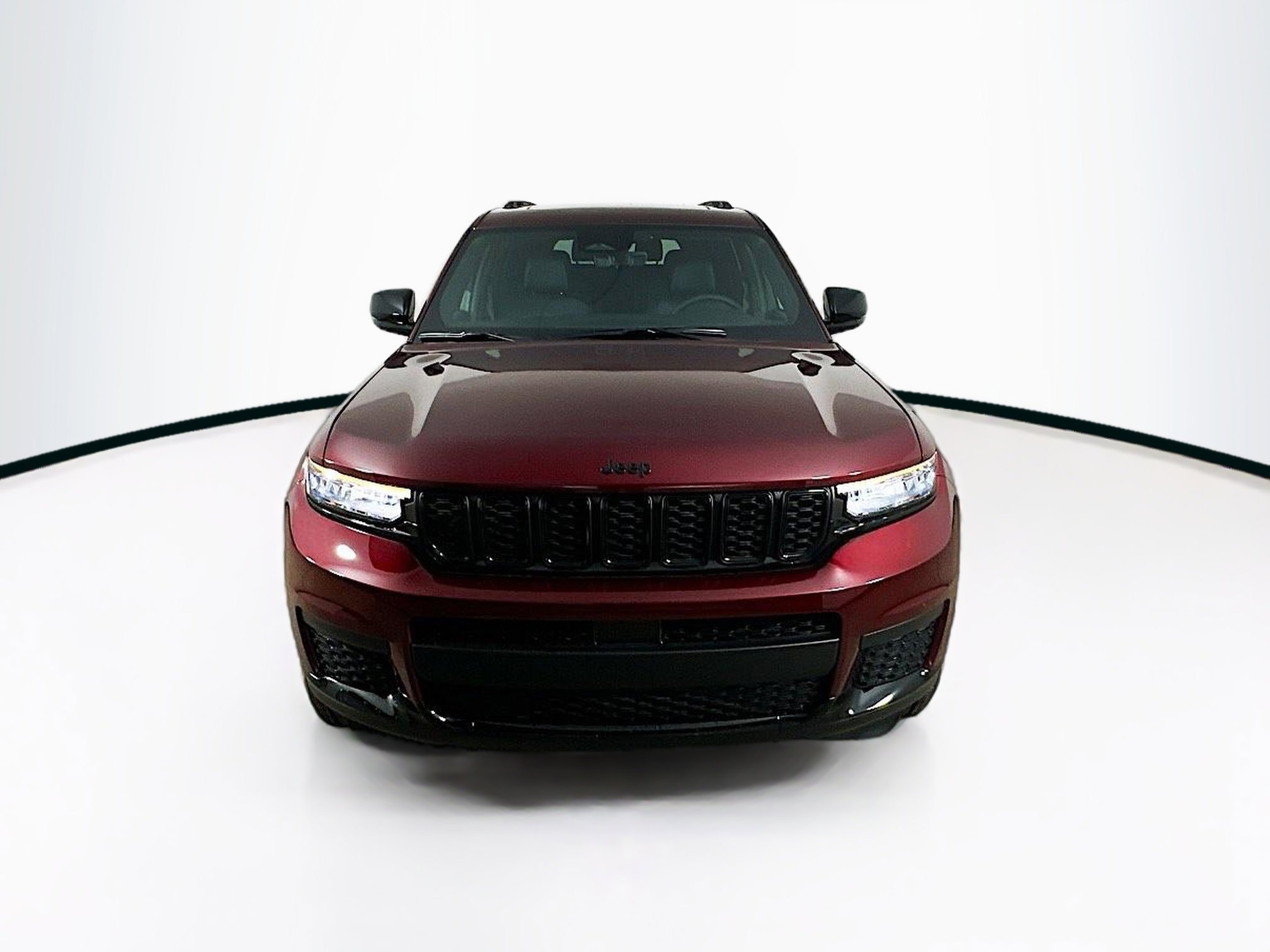 2025 Jeep Grand Cherokee Laredo Altitude X photo 2