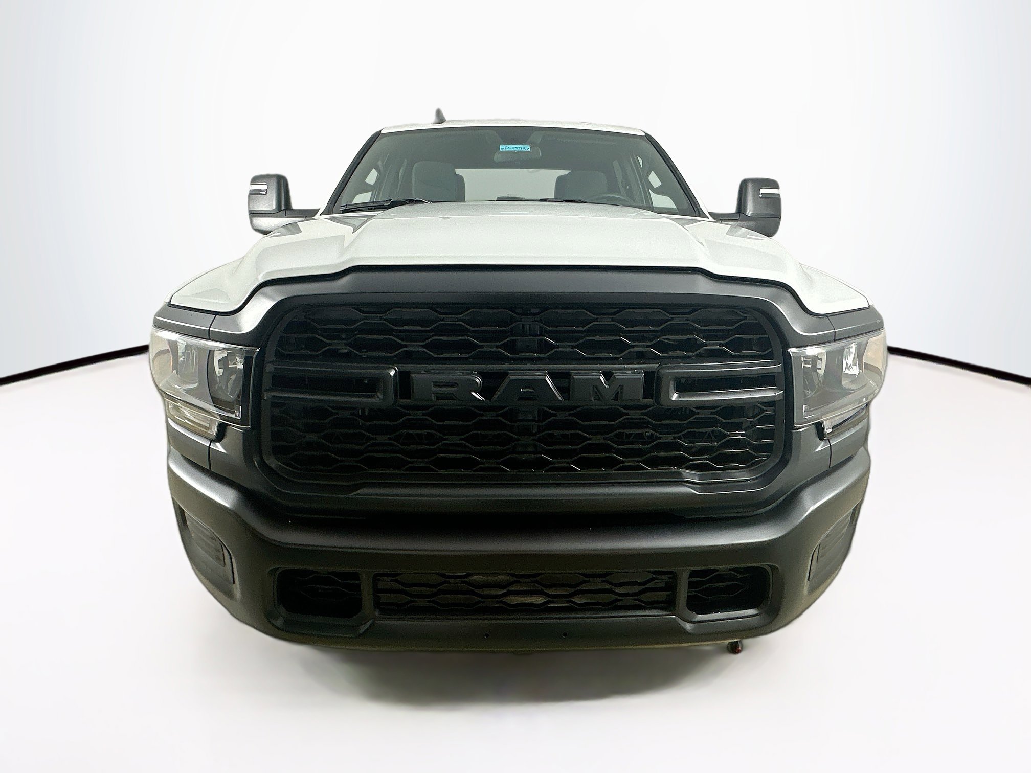 2024 Ram 2500 Tradesman photo 2