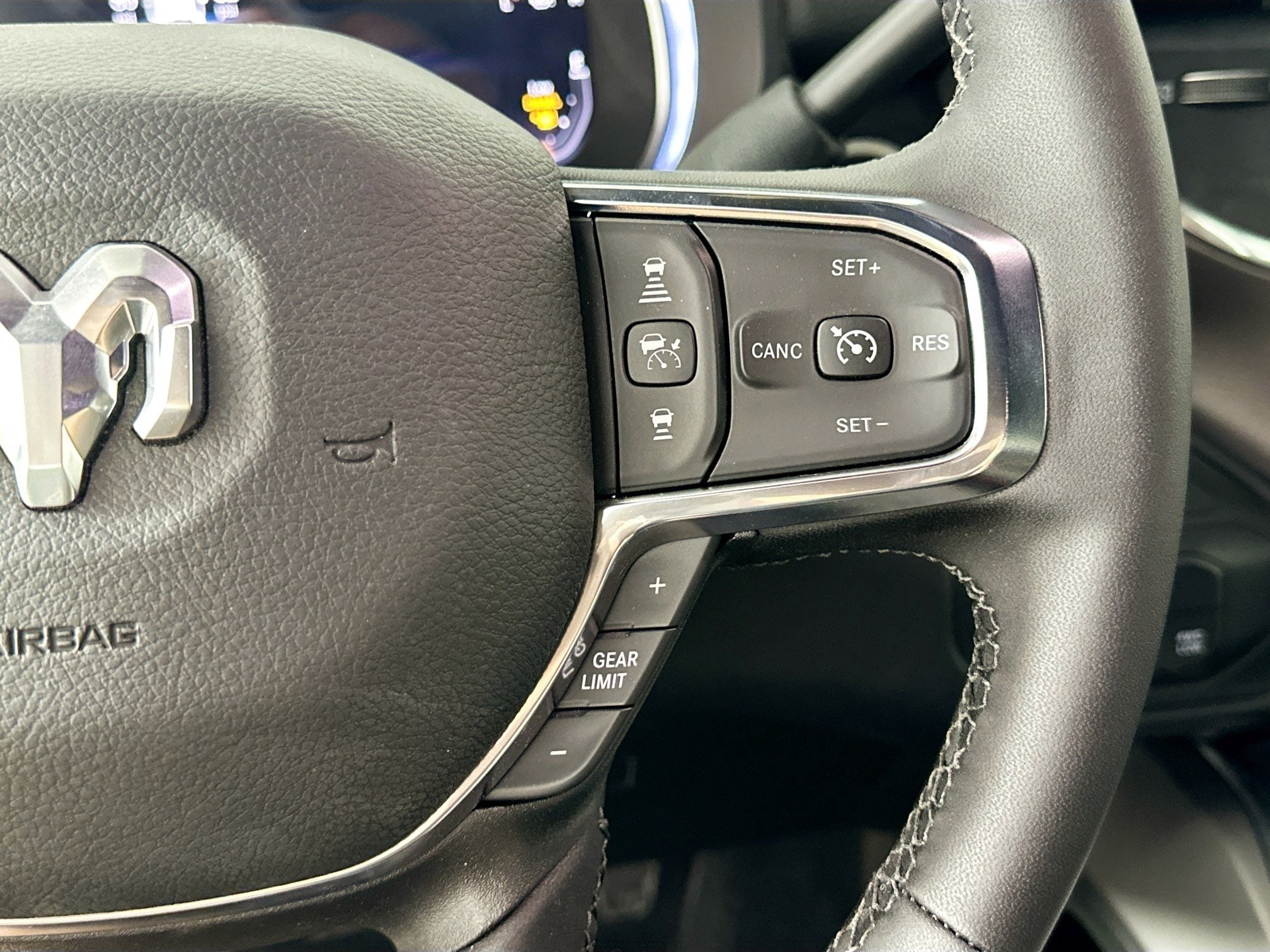 2026 RAM 2500 Laramie - Photo 13