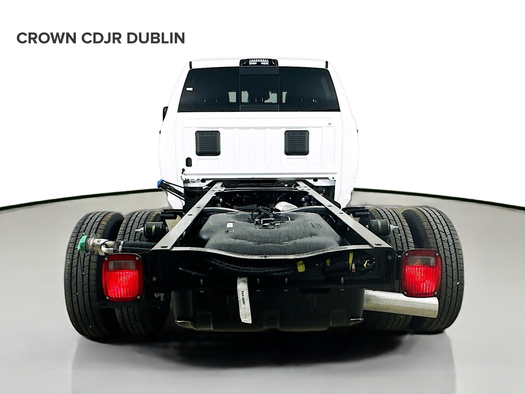 2026 RAM 3500 Chassis Tradesman - Photo 6