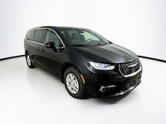 2025 Chrysler Pacifica Select Passenger Van