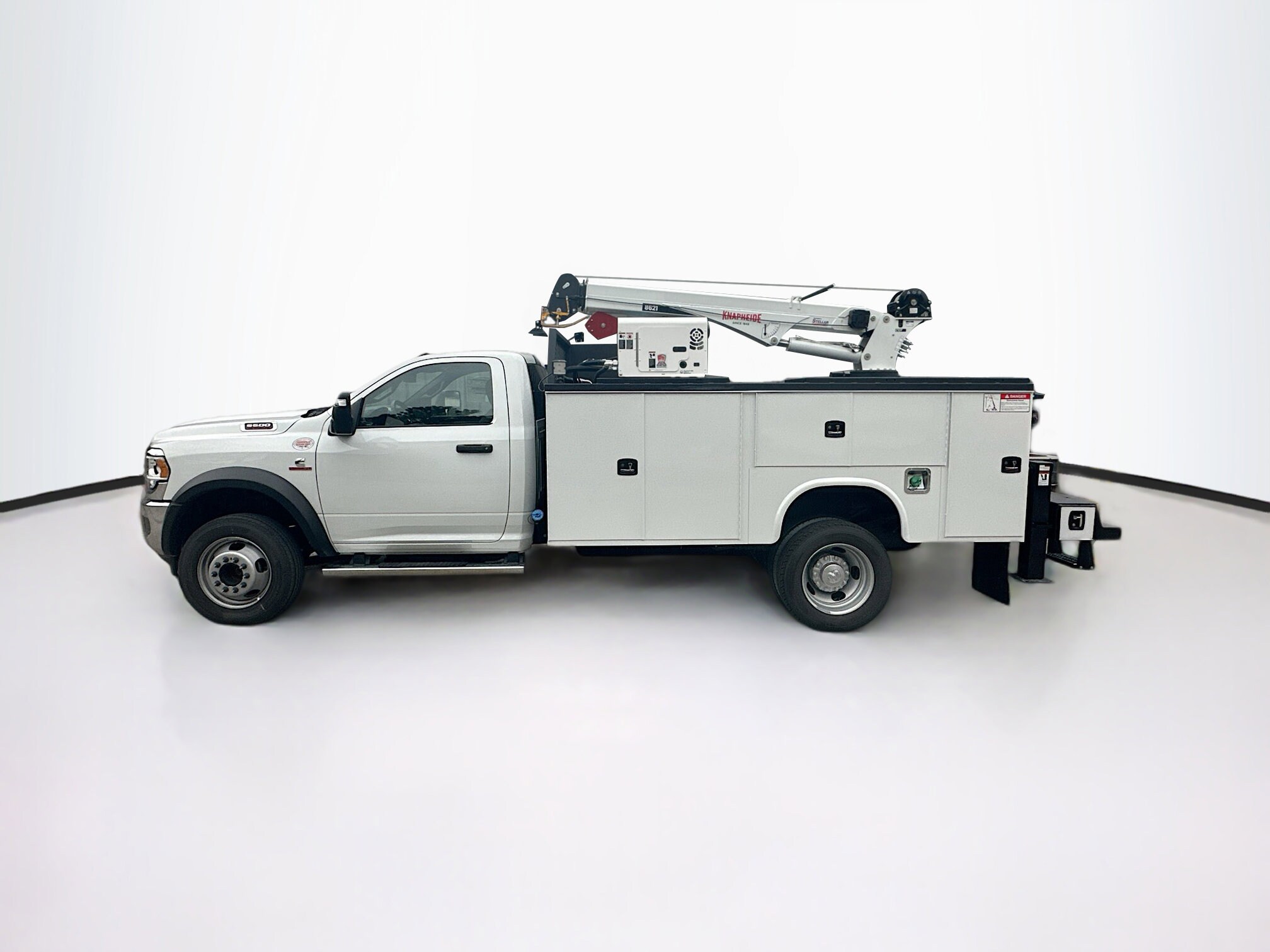 2024 Ram 5500 Tradesman SLT photo 4