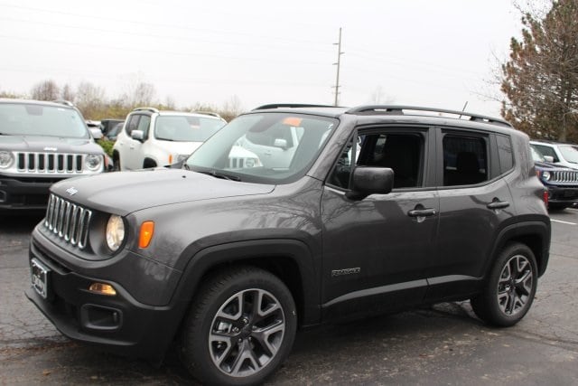 2016 Jeep Renegade  Latitude