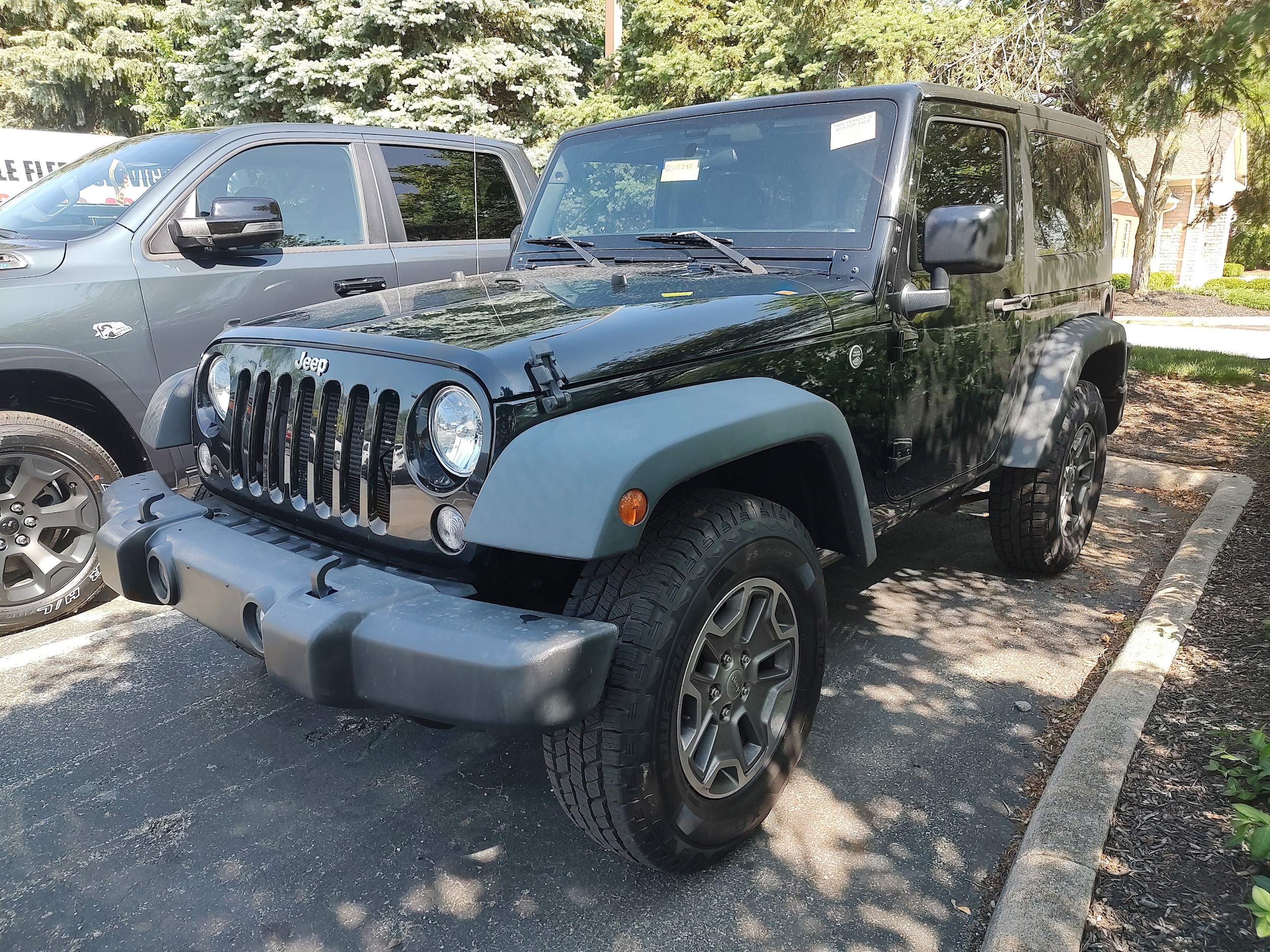 2016 Jeep Wrangler Sport's photo