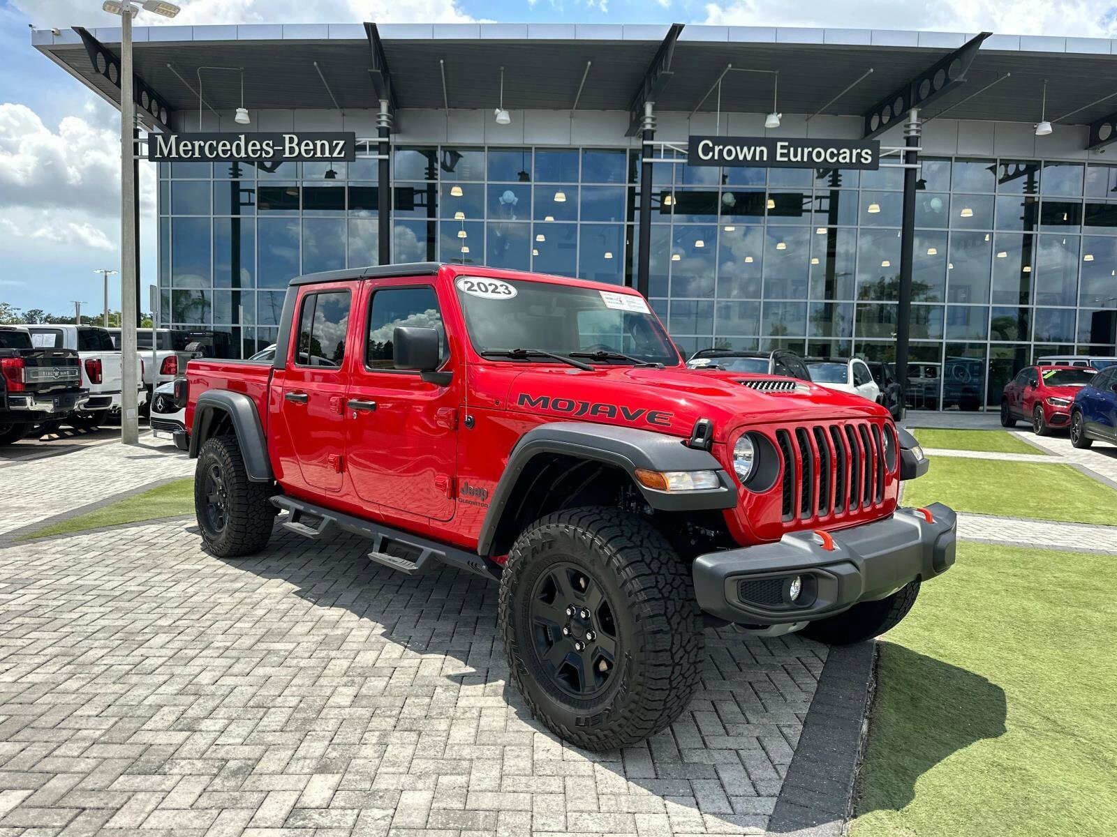 2022 Jeep Gladiator Mojave photo 2
