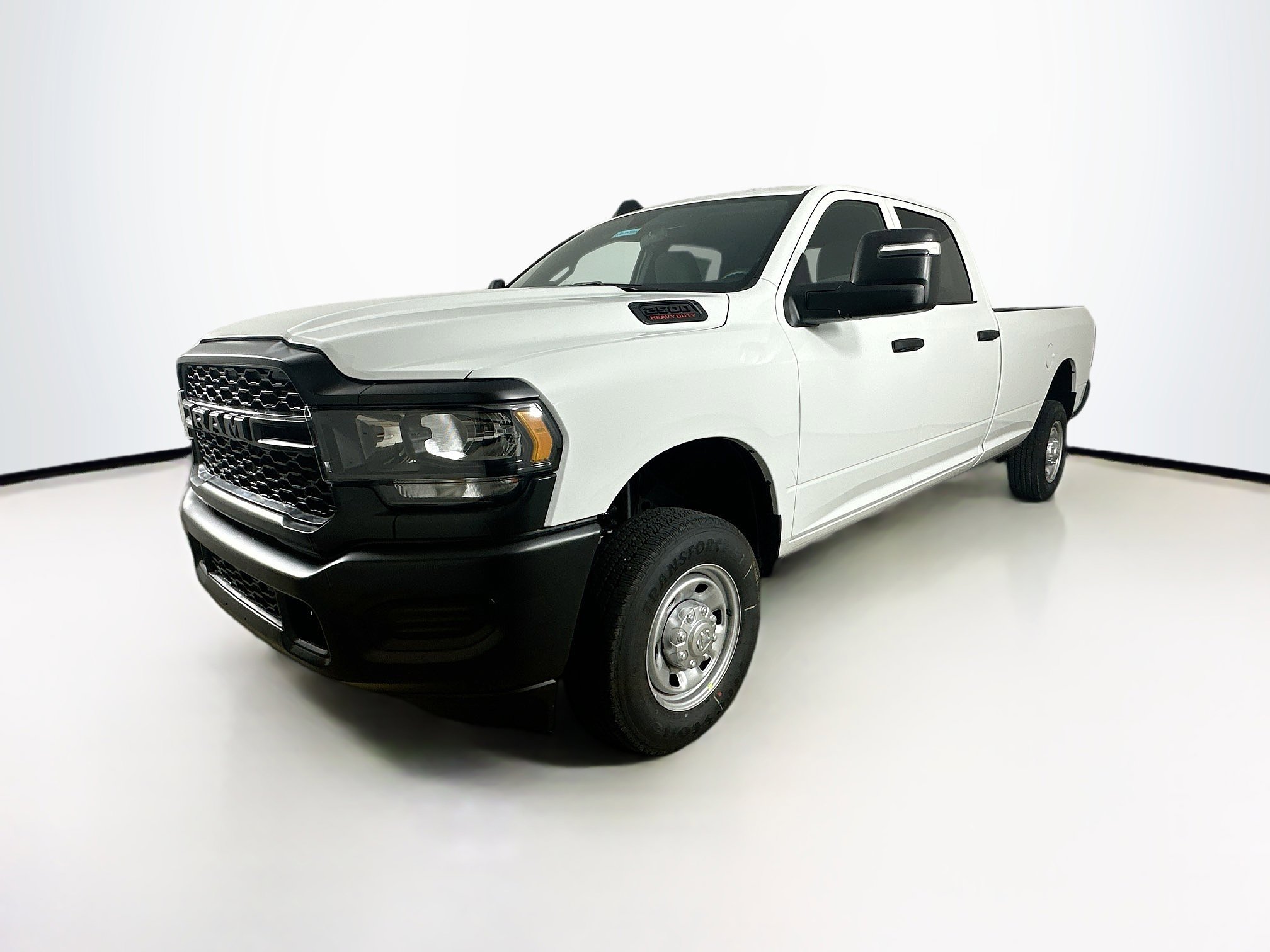 2024 Ram 2500 Tradesman photo 3