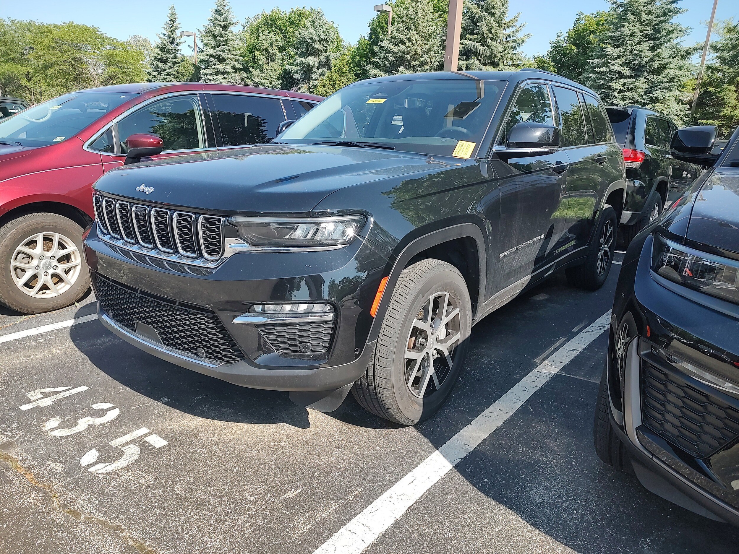 2023 Jeep Grand Cherokee Limited 4x4's photo