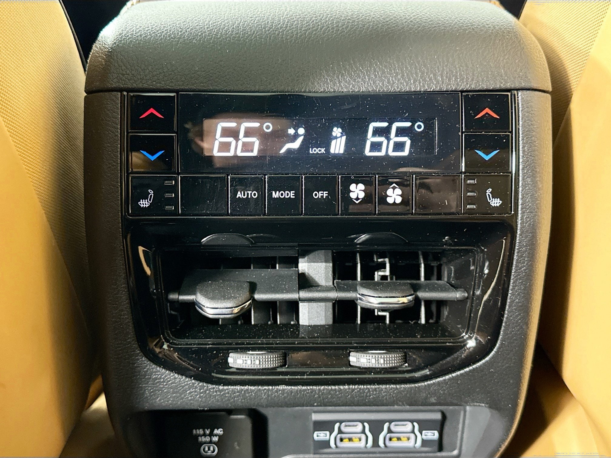 Photo 34