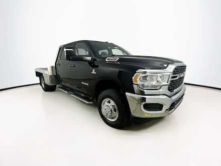 2024 Ram 3500 Chassis Cab Tradesman/SLT/Laramie/Limited Pickup