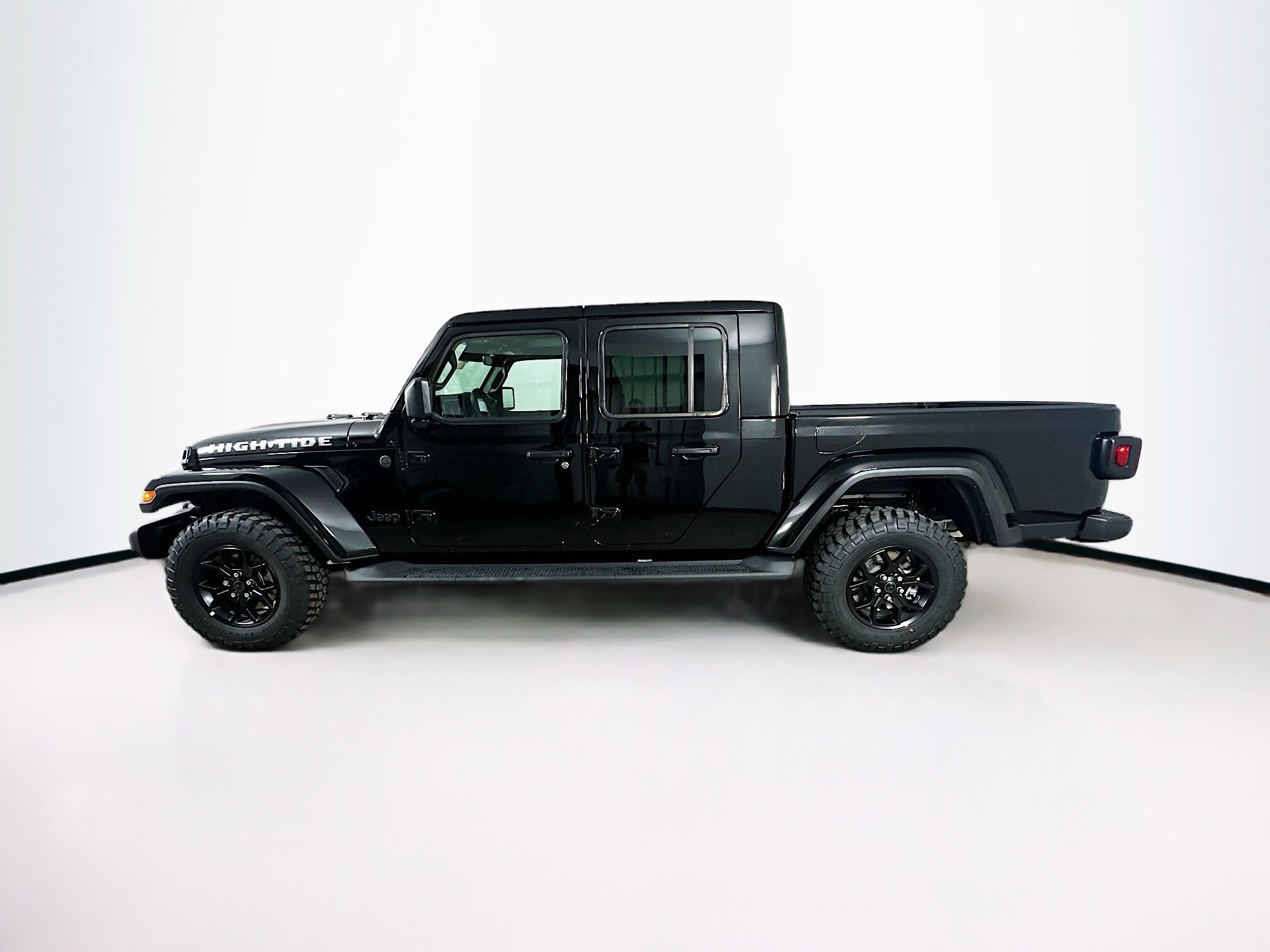 2025 Jeep Gladiator Sport photo 4
