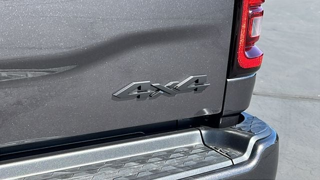 2026 RAM 2500 Tradesman/Black Express - Photo 13
