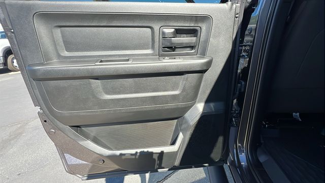 2026 RAM 2500 Tradesman/Black Express - Photo 15