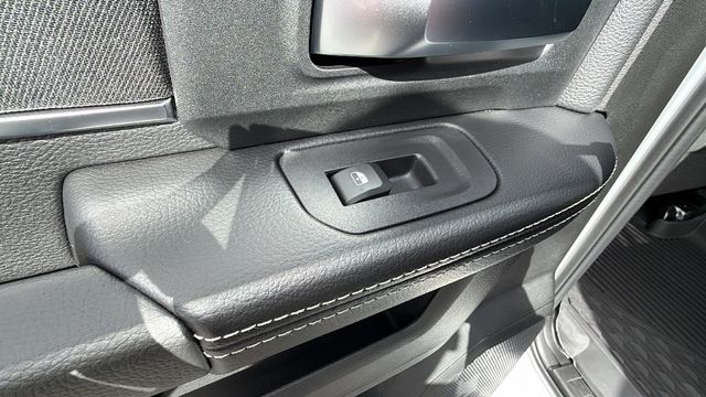 2026 RAM 2500 Big Horn - Photo 15