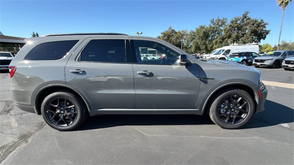 New 2026 Dodge Durango GT PLUS AWD HEMI V8 Sport Utility