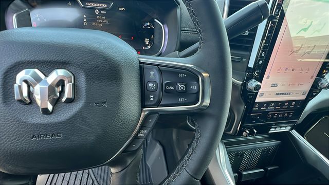 2026 RAM 3500 Laramie - Photo 31