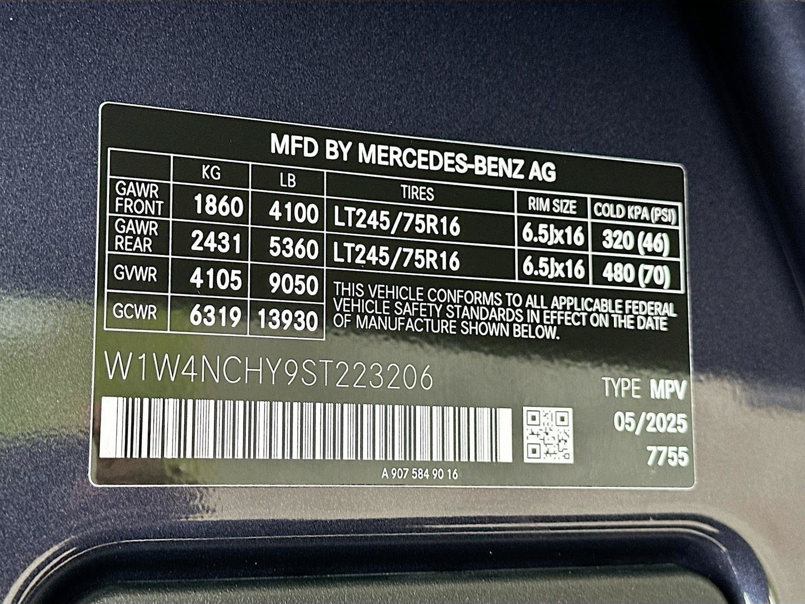 2025 Mercedes-Benz Sprinter Cargo Van Base - Photo 38