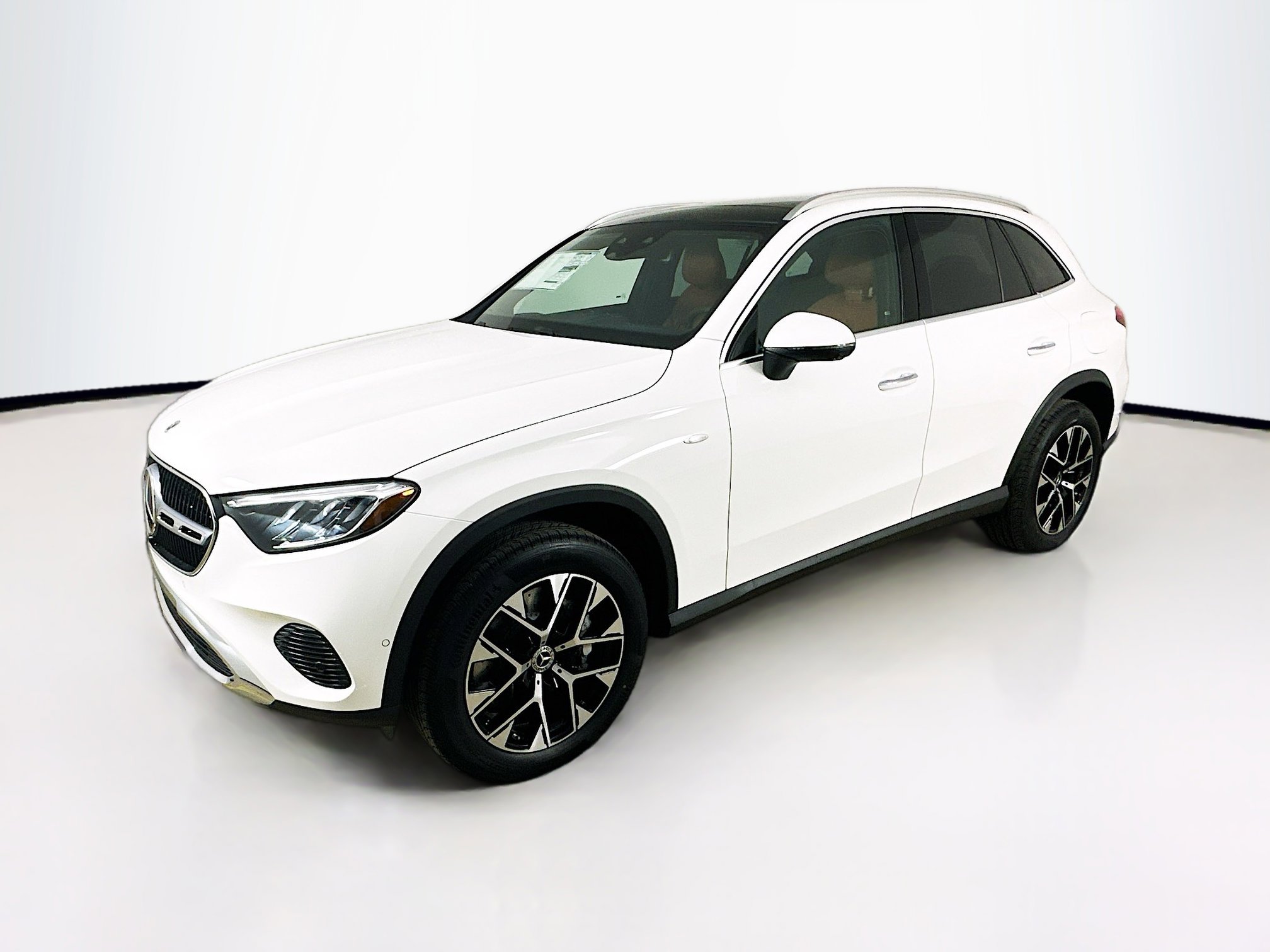 2025 Mercedes Benz GLC 350e 4MATIC photo 3