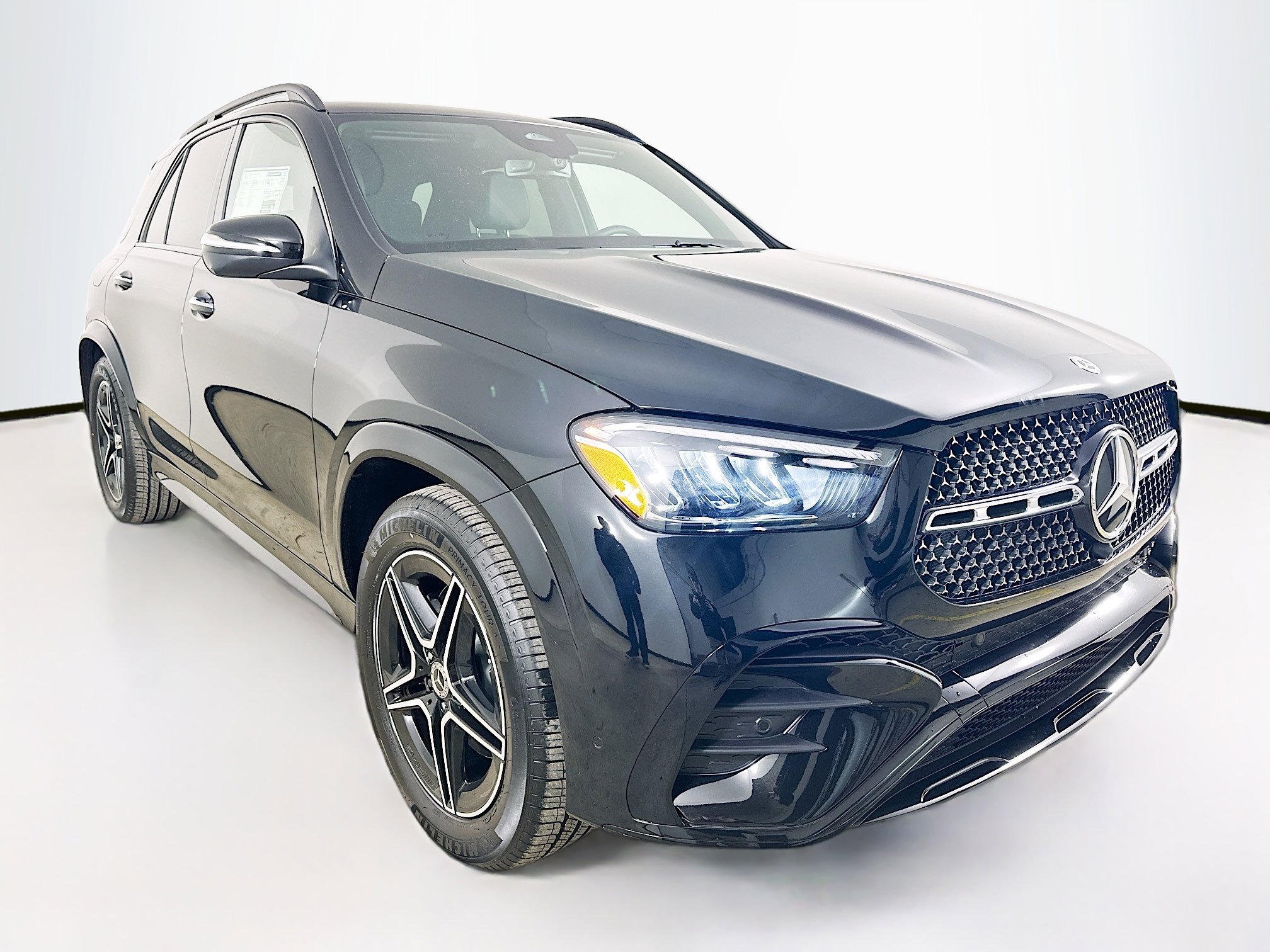 2026 Mercedes Benz GLE 350 4MATIC photo 3