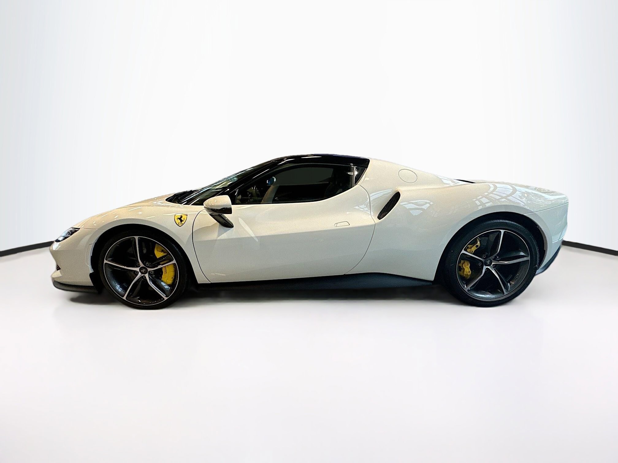 2023 Ferrari 296 GTB photo 4