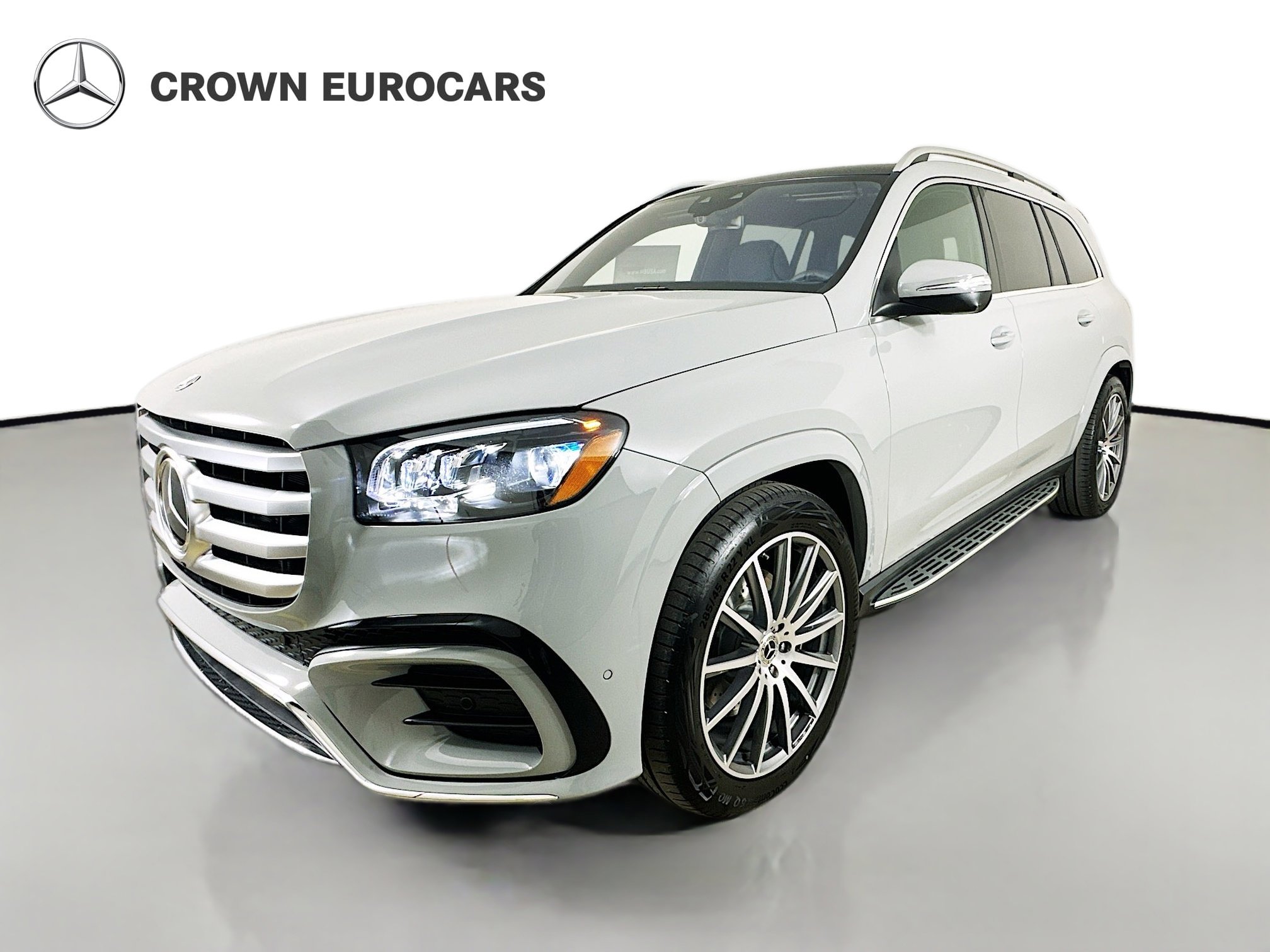 2026 Mercedes-Benz GLS GLS 580 4MATIC's photo