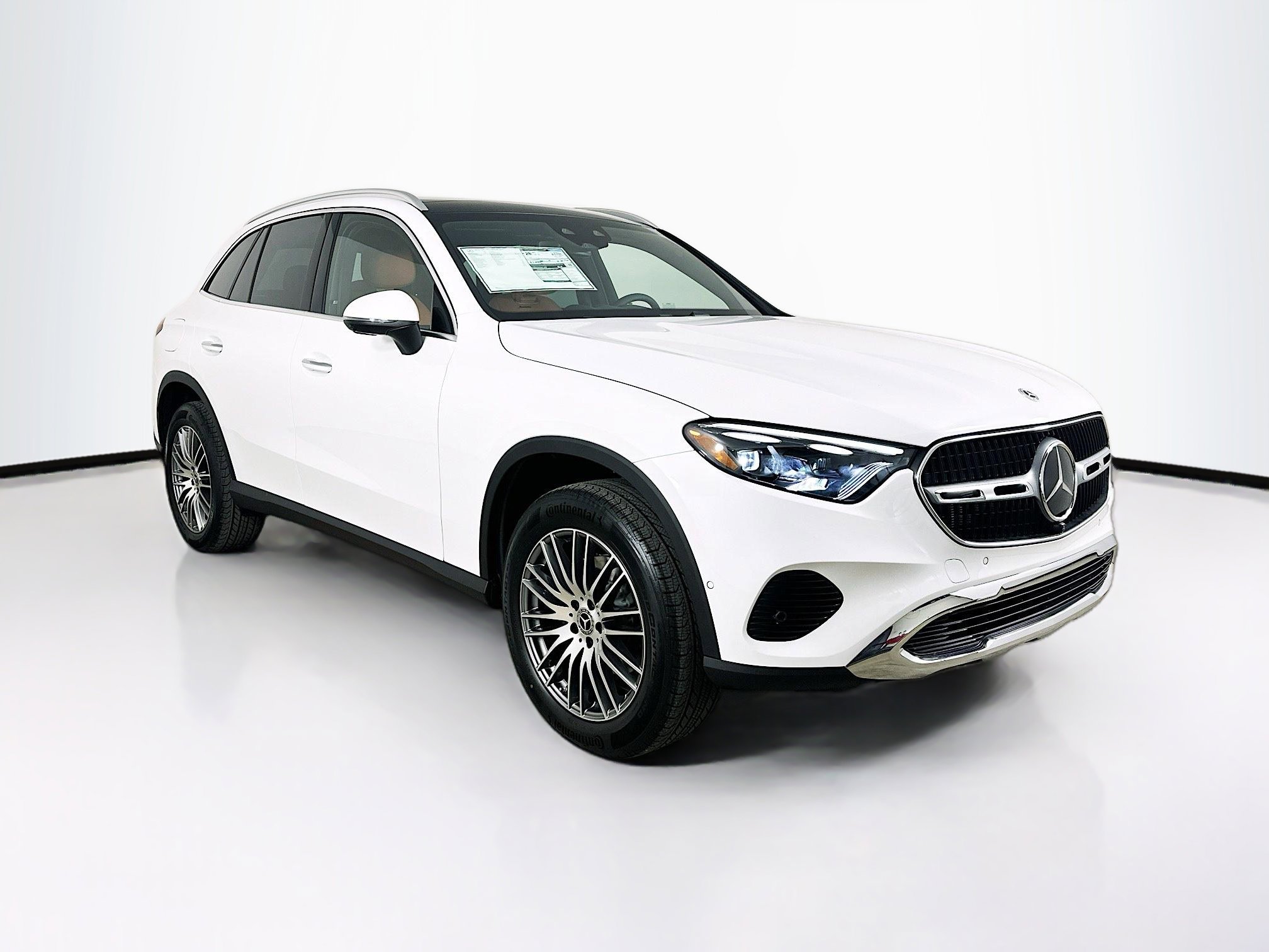 2026 Mercedes-Benz GLC Base's photo