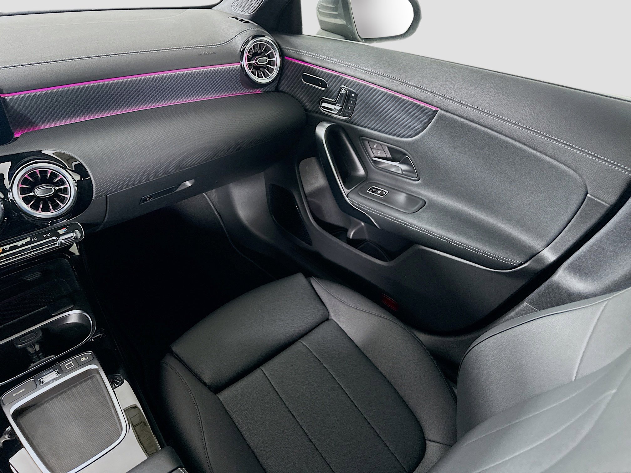 2025 Mercedes-Benz CLA CLA 250 - Photo 30