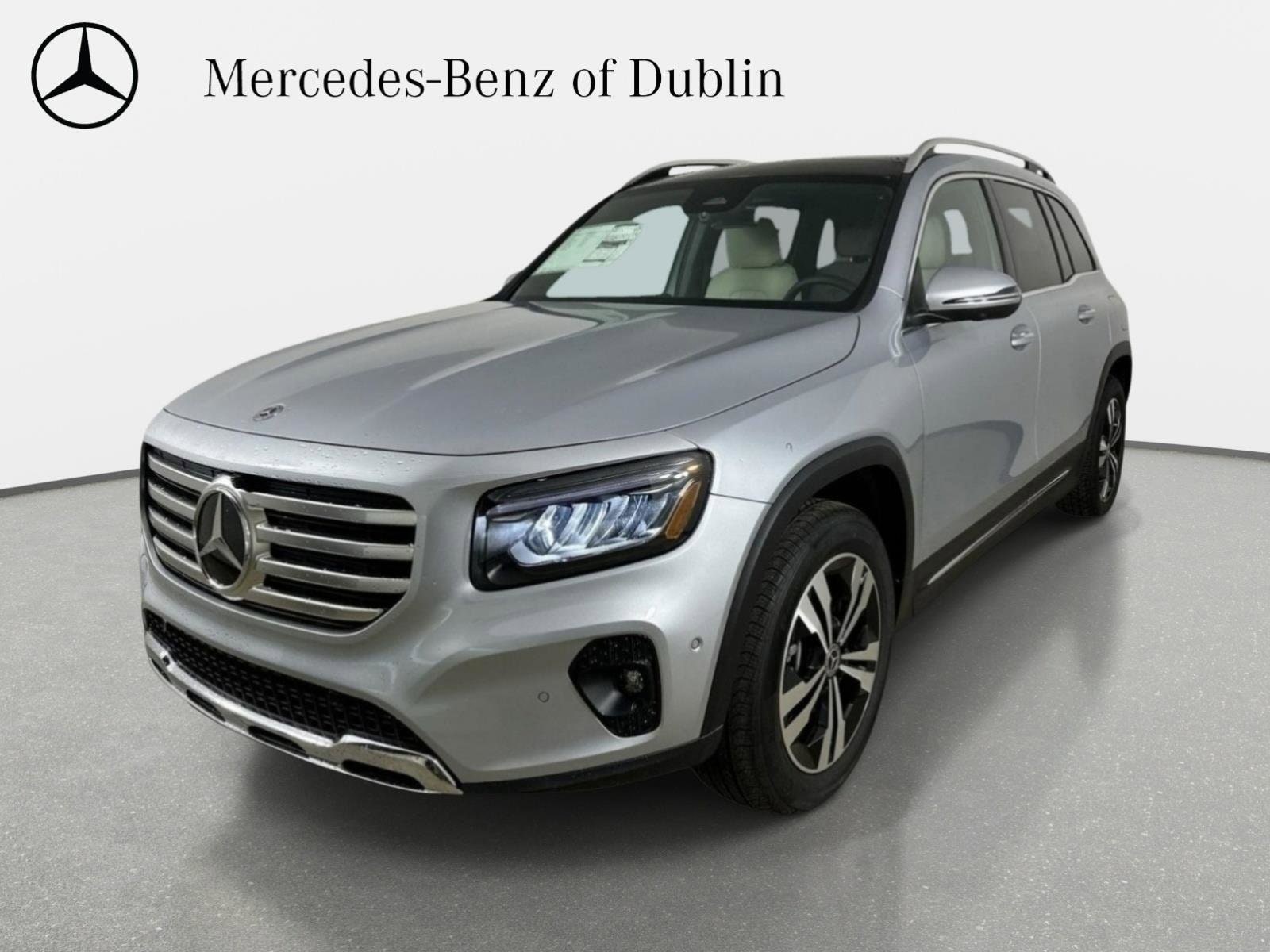 2026 Mercedes-Benz GLB GLB 250 4MATIC's photo