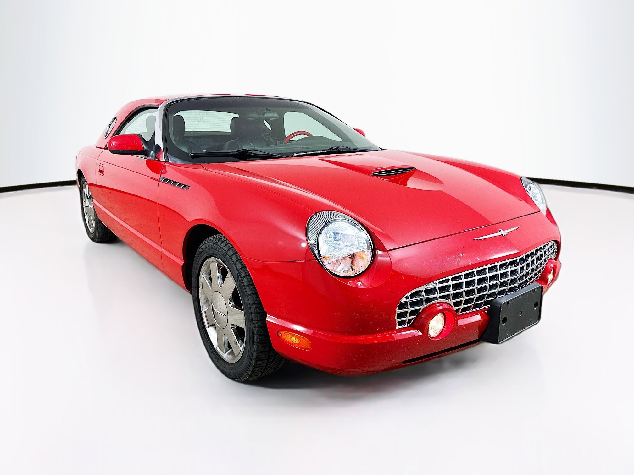 2002 Ford Thunderbird Base photo 3