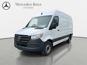 2025 Mercedes-Benz Sprinter 2500 Standard Roof 4-Cyl Diesel Van Cargo Van