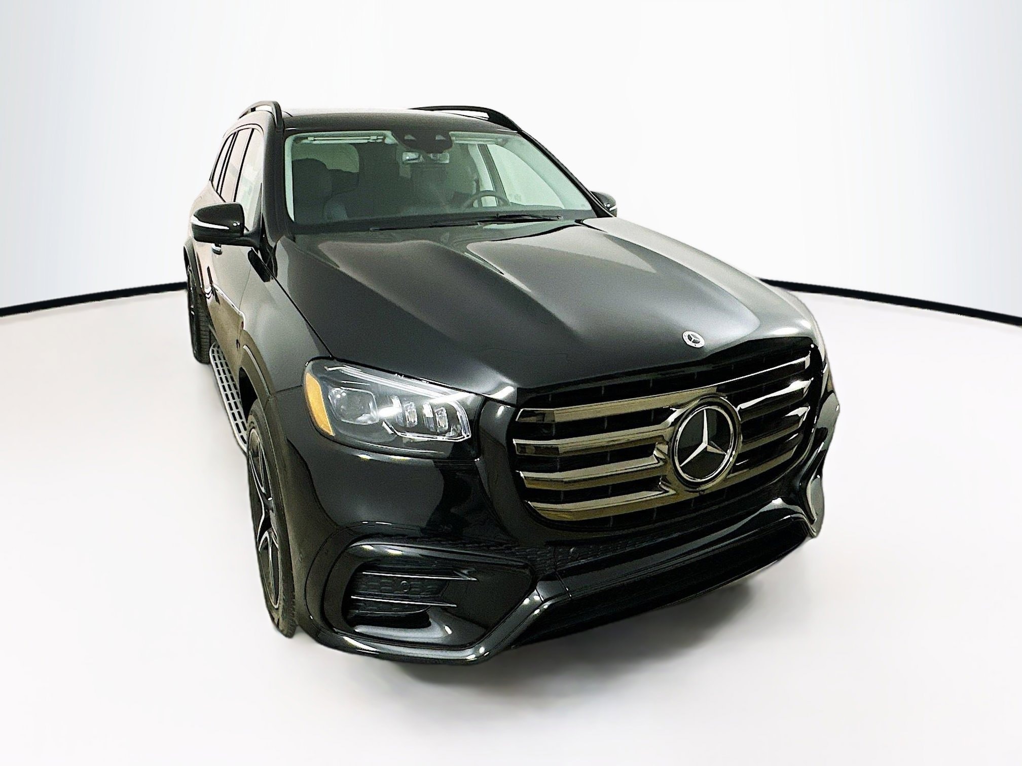 2026 Mercedes-Benz GLS Base's photo