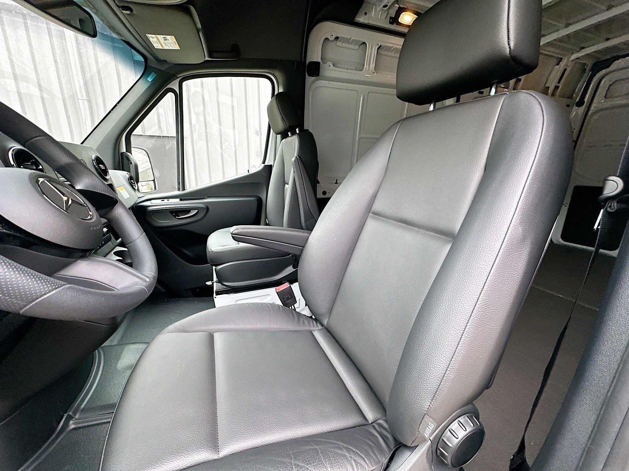 2025 Mercedes-Benz Sprinter Cargo Van Base - Photo 25