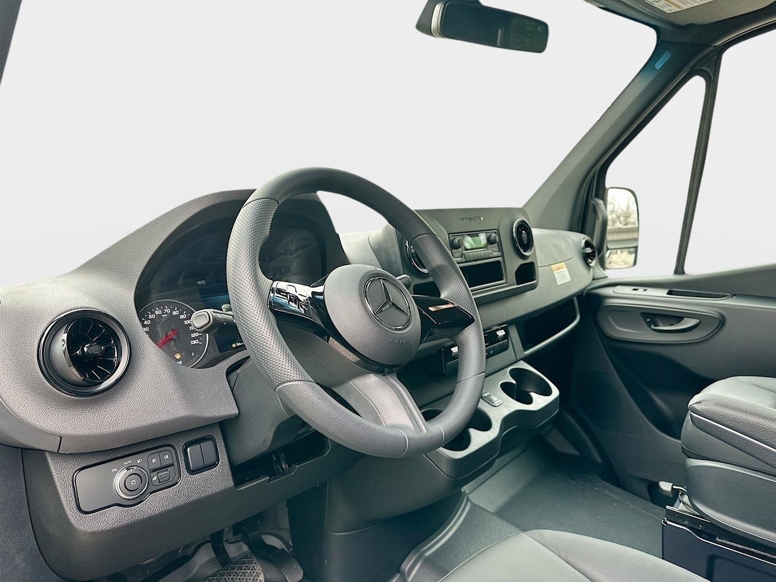 2025 Mercedes-Benz Sprinter Cargo Van Base - Photo 8