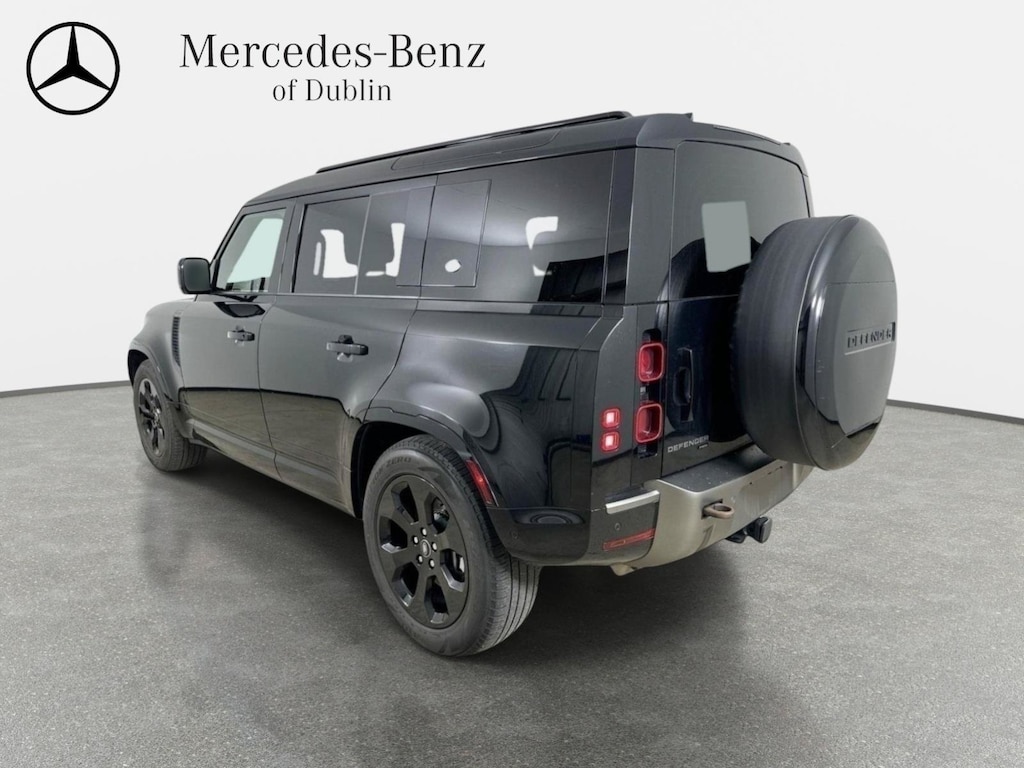 Used 2023 Land Rover Defender 110 X-Dynamic SE SUV