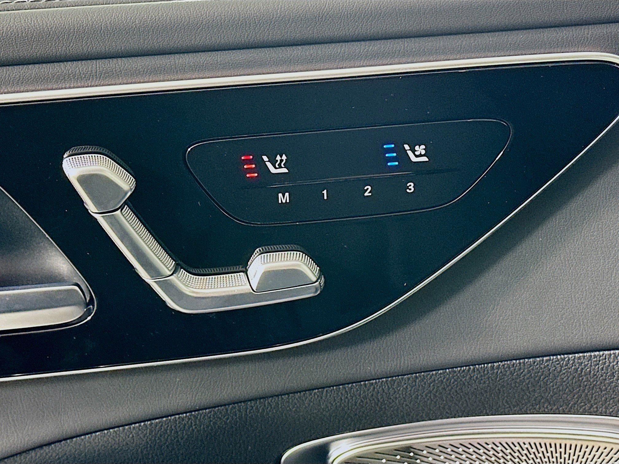 2025 Mercedes-Benz C-Class Sedan AMG C63 S E Peformance - Photo 25