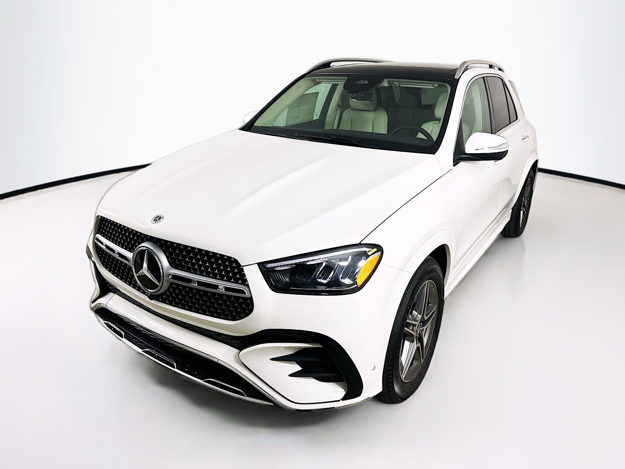2026 Mercedes-Benz GLE GLE450's photo