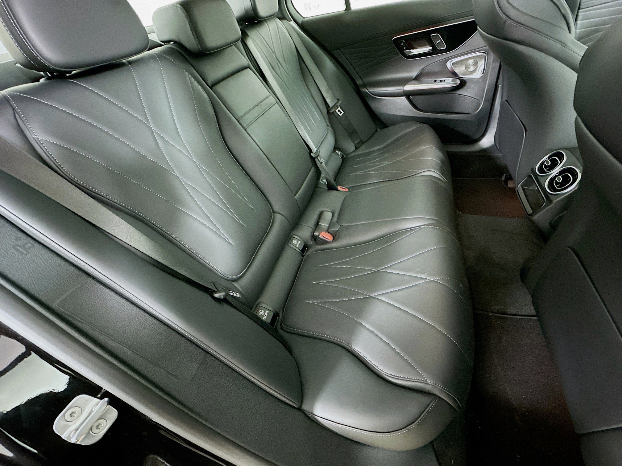 2025 Mercedes-Benz C-Class Sedan AMG C63 S E Peformance - Photo 35