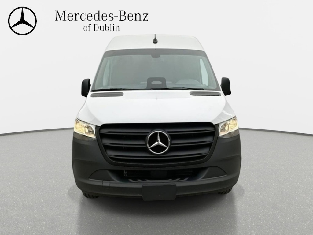 New 2025 Mercedes-Benz Sprinter 2500 Standard Roof 4-Cyl Diesel Van Cargo Van