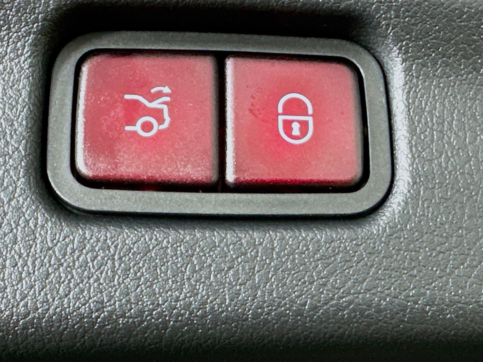 2025 Mercedes-Benz C-Class Sedan AMG C63 S E Peformance - Photo 34