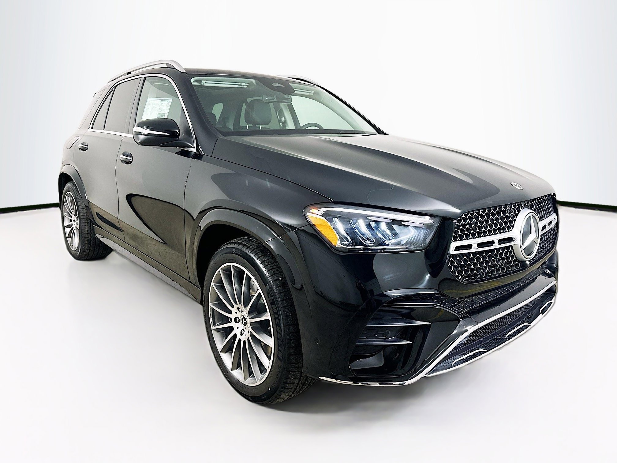 2026 Mercedes Benz GLE 350 4MATIC photo 3